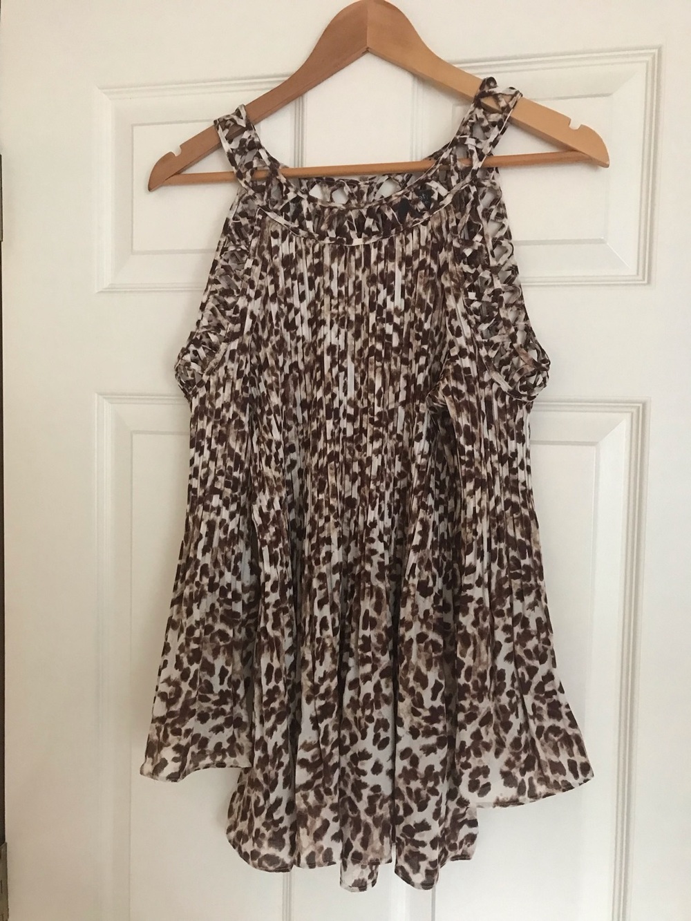 Ninety Clothing Co. Off the shoulder Sleeveless Leopard Print Women’s Blouse